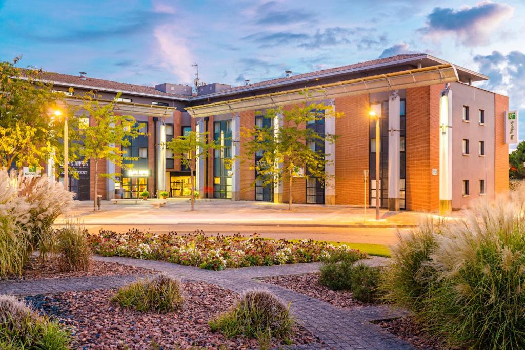 ホリデイ イン トゥールーズ エアポート バイ IHG (Holiday Inn Toulouse Airport By IHG) 外観