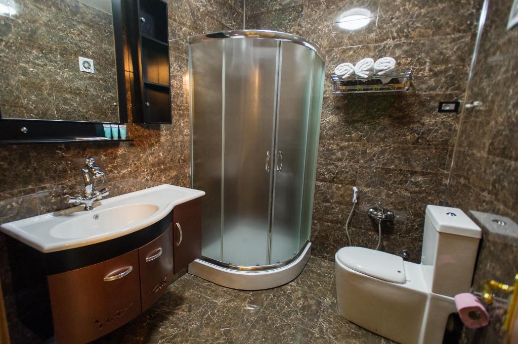 hotel amber photo