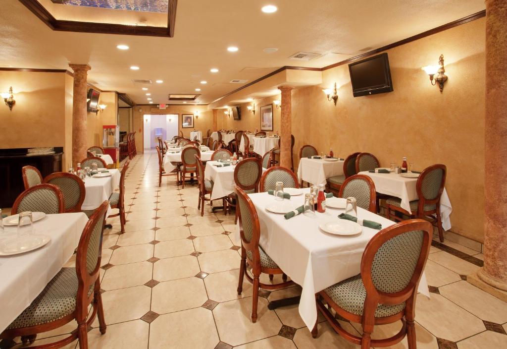 Restaurant, Holiday Inn Rancho Cordova - Northeast Sacramento By IHG in Rancho Cordova (CA)
