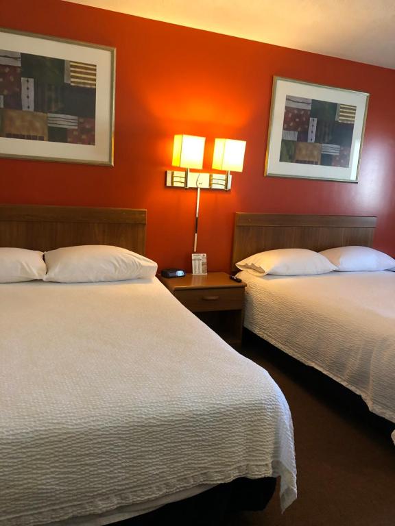 Coronado Motel & RV Park photo