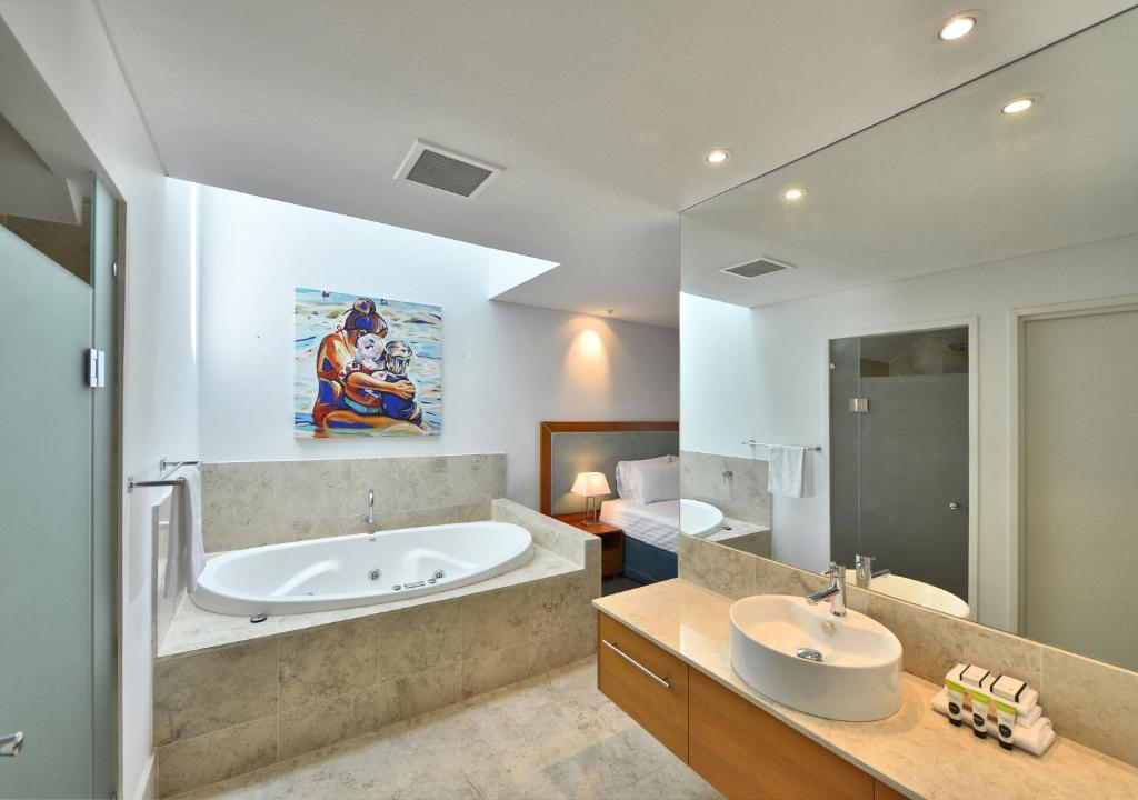 Sea Side Villa 10.1 photo