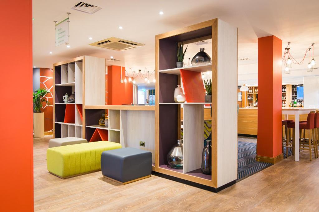 ホリデイ イン ストーク オン トレント バイ IHG (Holiday Inn Stoke on Trent By IHG) レストラン