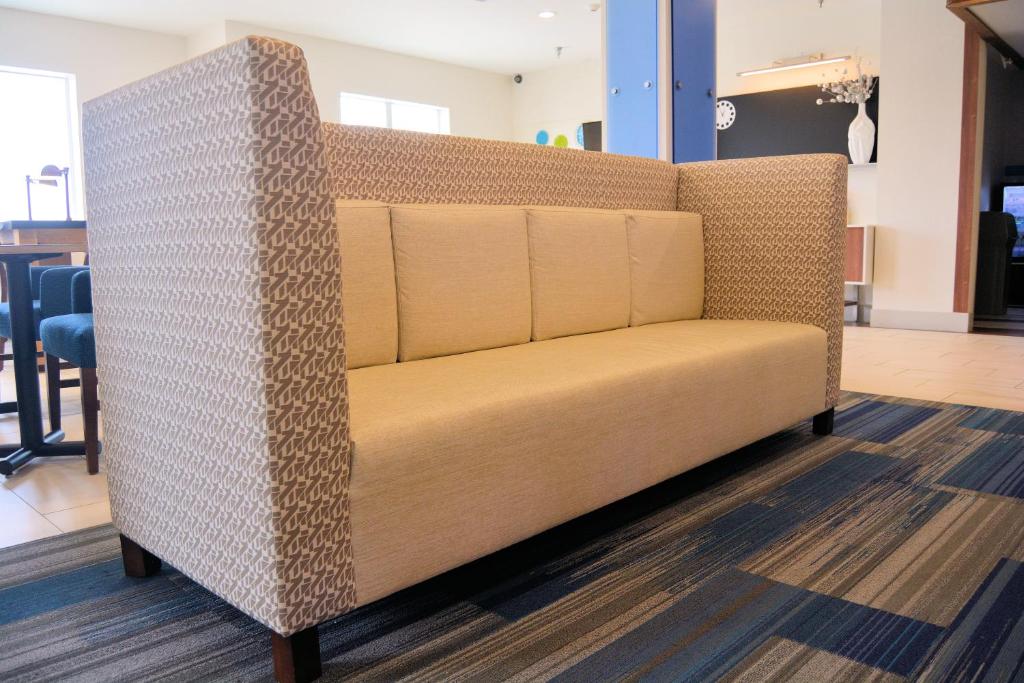 Holiday Inn Express Hotel and Suites Abilene photo