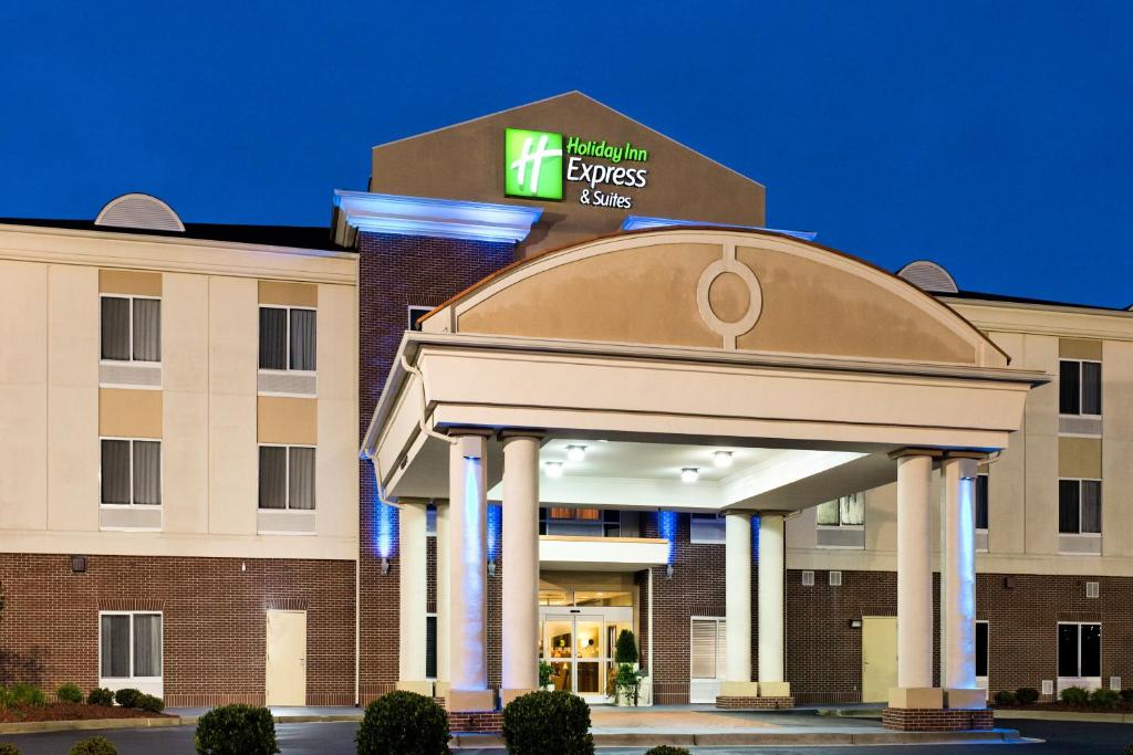 Holiday Inn Express Hotel & Suites Athens photo
