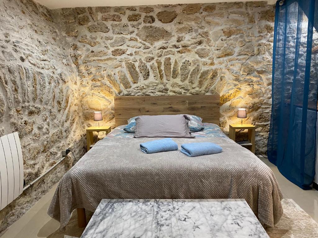 Large and unique souplex 60sqm, well located - 5