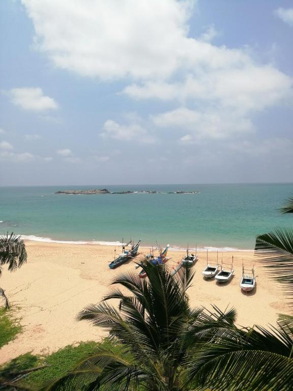 Sena Home — Hotel in Hikkaduwa