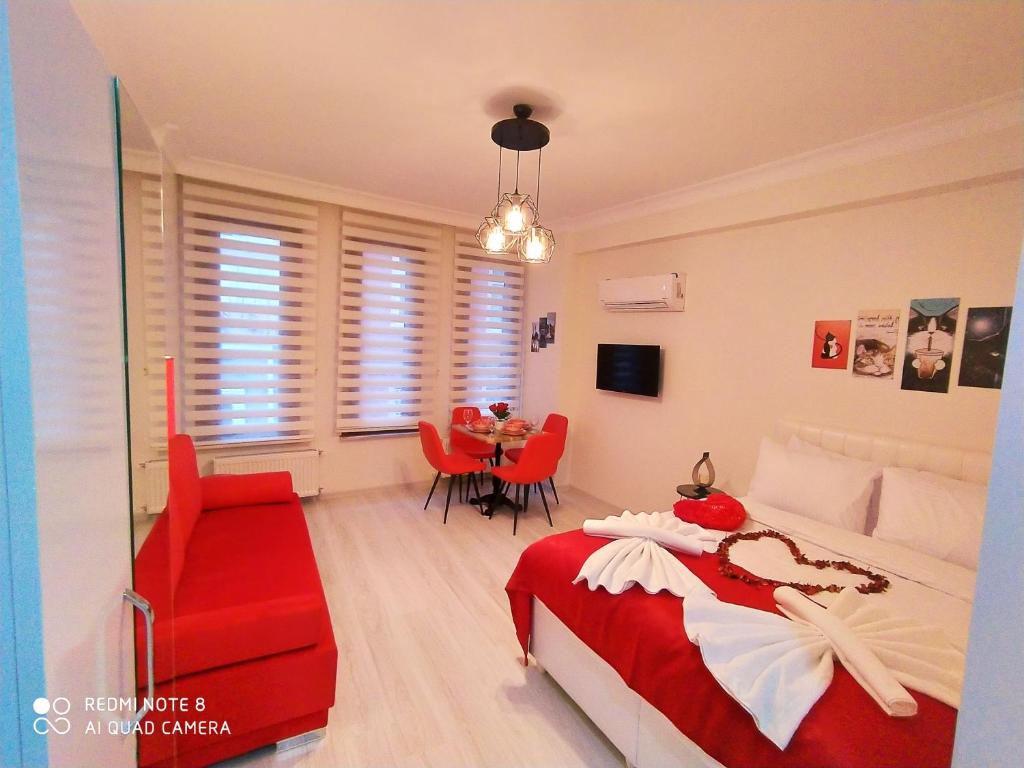 Pera Colour House — Hotel in İstanbul