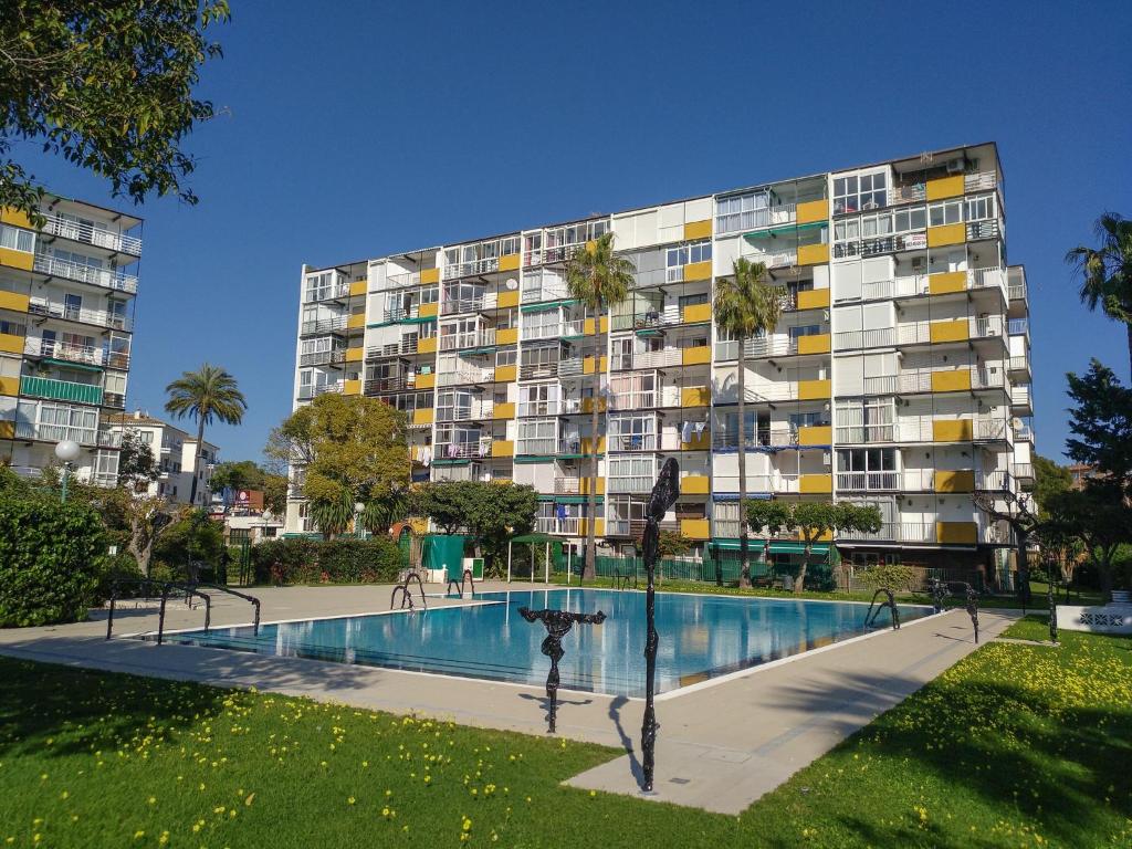 New sunny close to the beach sea views - 1