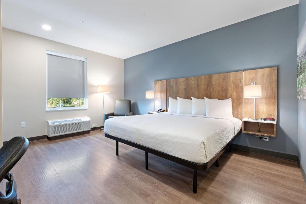 Extended Stay America Premier Suites - Titusville - Space Center photo