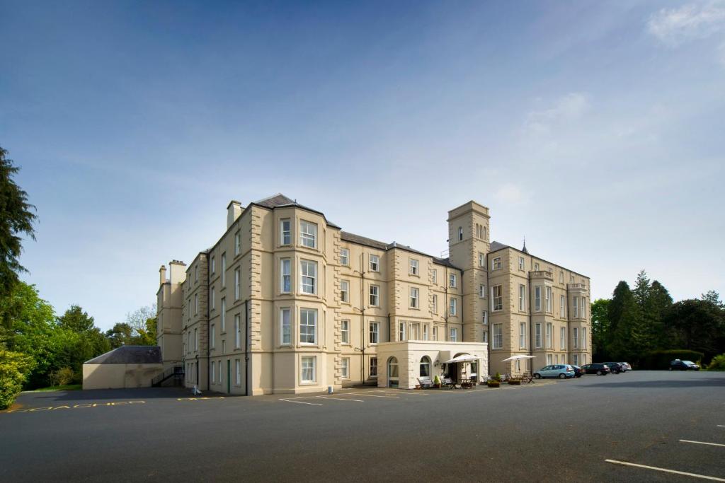 The Waverley Castle Hotel — Hotel in Melrose