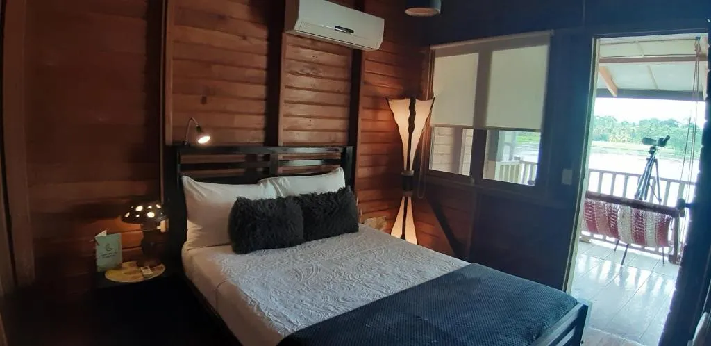 Ecolodge Luna del Rio，位于El Castillo de La Concepción的酒店