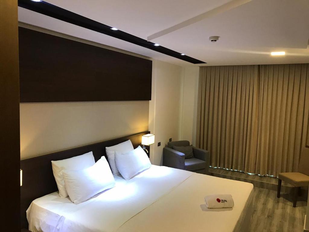 Hotel Sun - 3