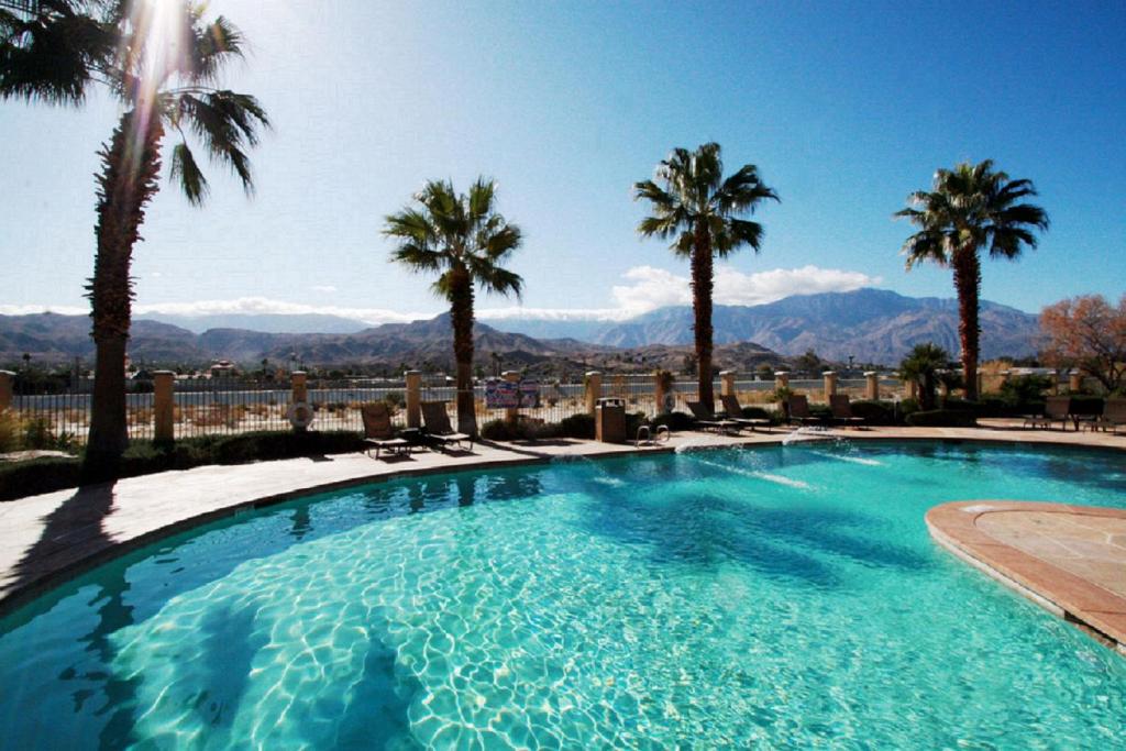 Hampton Inn & Suites Cathedral City photo