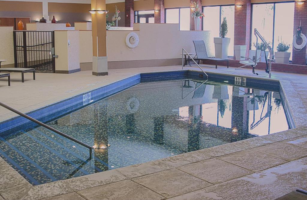 Holiday Inn Riverton-Convention Center photo