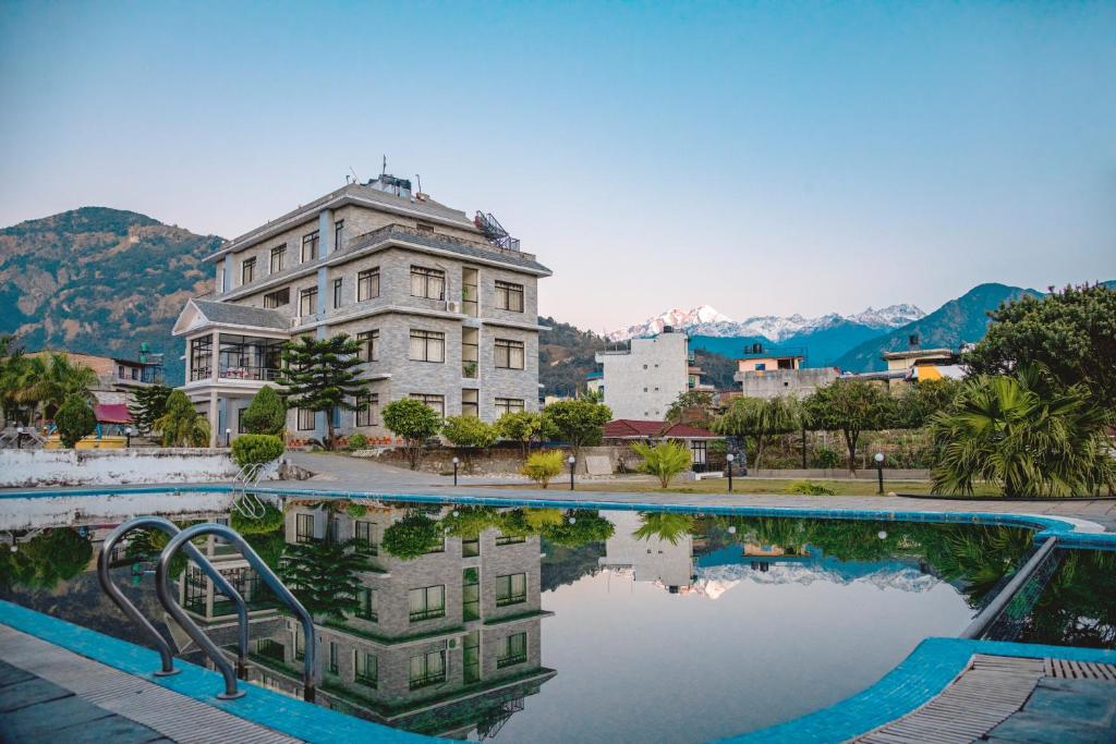 Gateway Himalaya Resort, Ghanpokhara