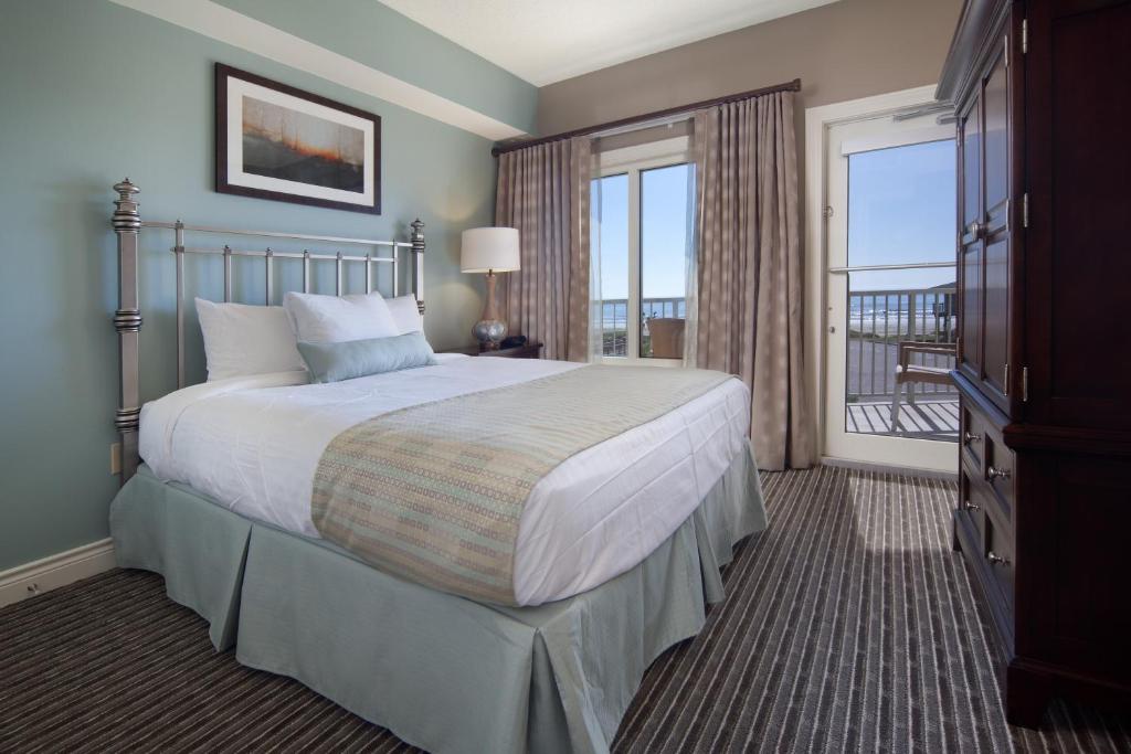 Holiday Inn Club Vacations Galveston Beach Resort Photo 4
