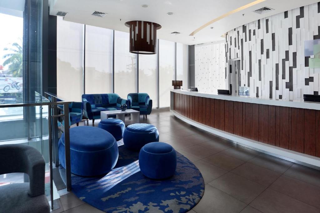 Lobby, Holiday Inn Express Semarang Simpang Lima By IHG in Semarang