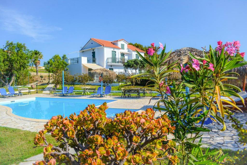Xi Village — Hotel in Kefalonia