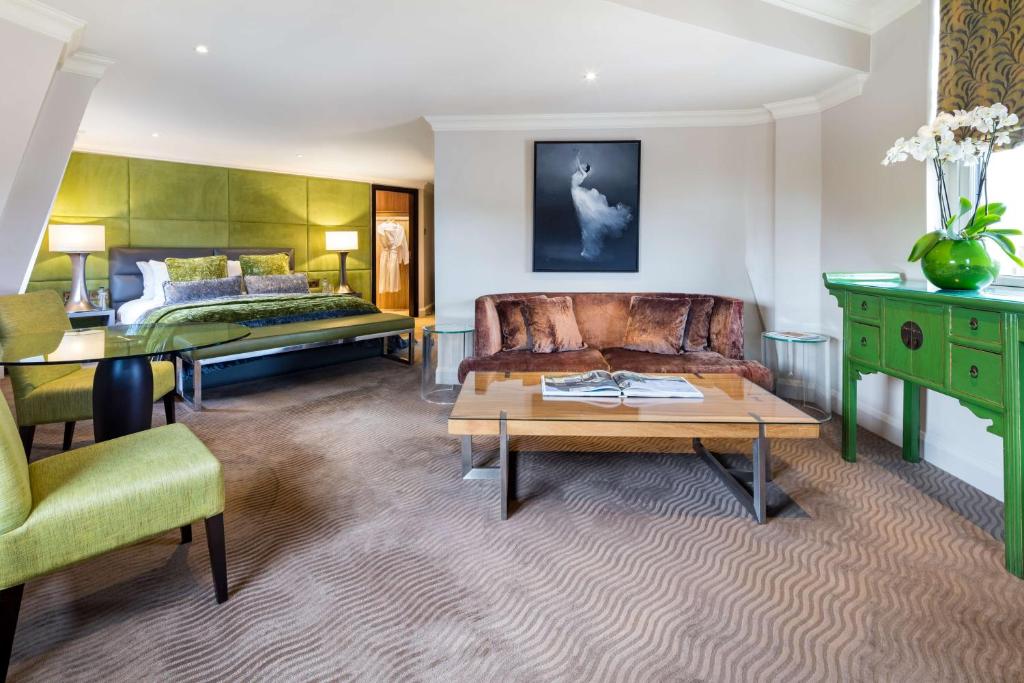 London Radisson Blu Hotel, London Mercer Street Additional