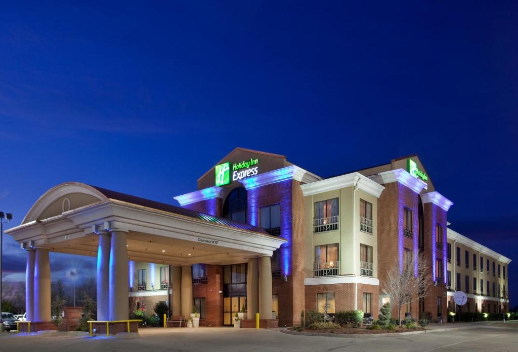 Holiday Inn Express Enid-Highway 412 photo