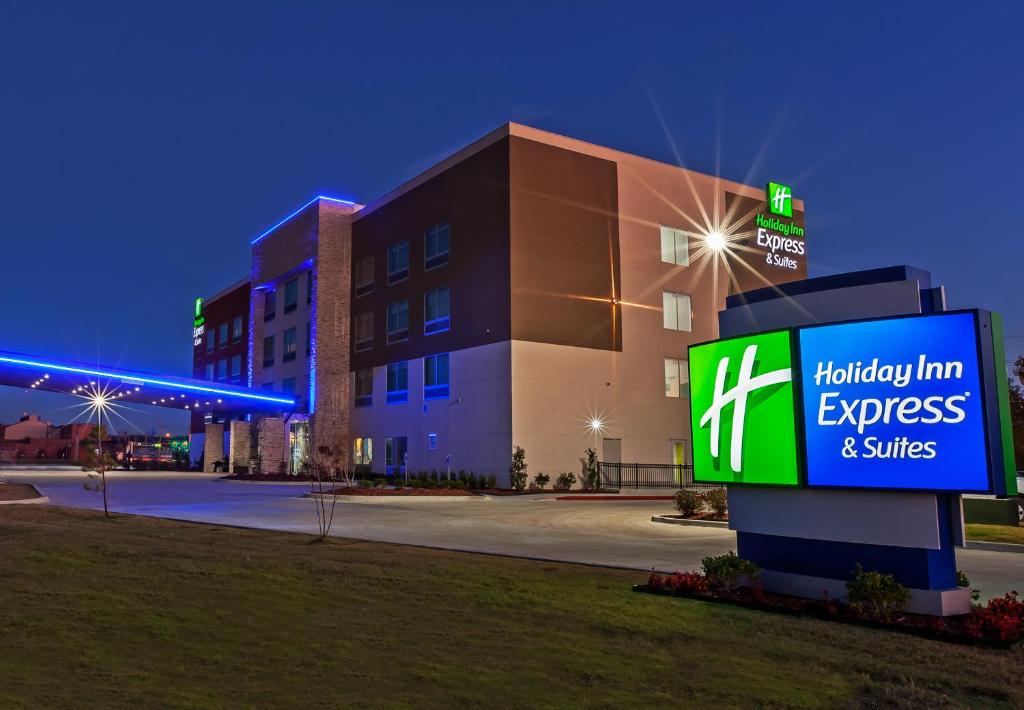Holiday Inn Express and Suites Tulsa West / Sand Springs, an IHG Hotel