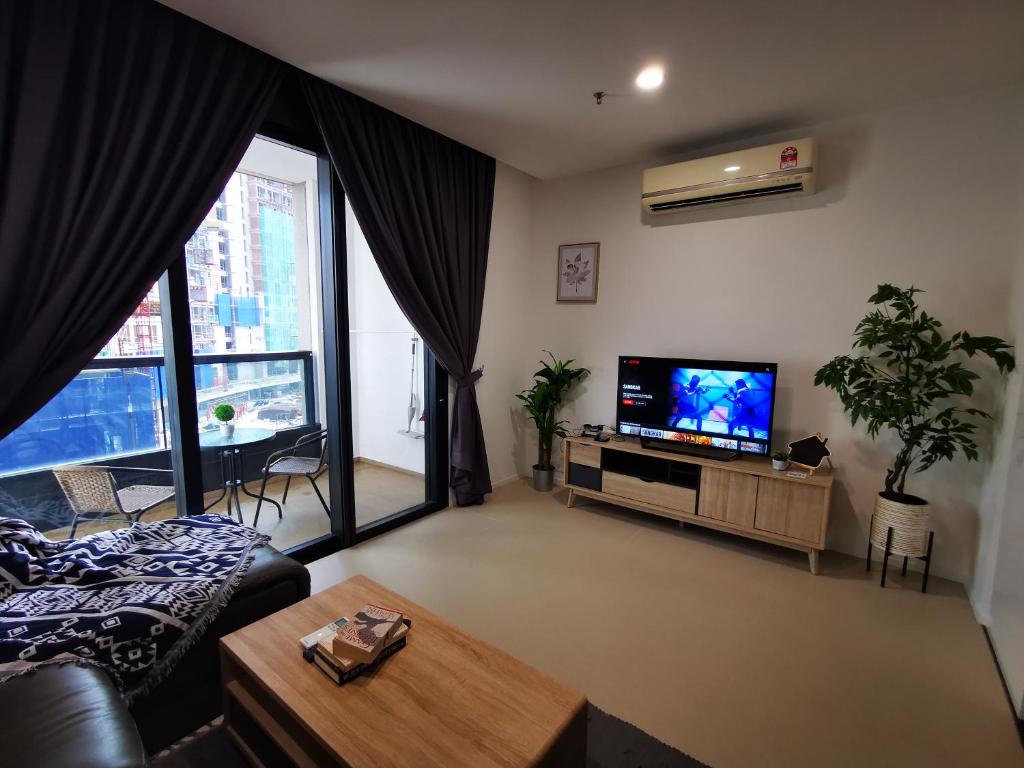 2 4 Pax Arcoris Soho 5 Min Walk Mont Kiara Mall In Kuala Lumpur Malaysia Reviews Price From 69 Planet Of Hotels