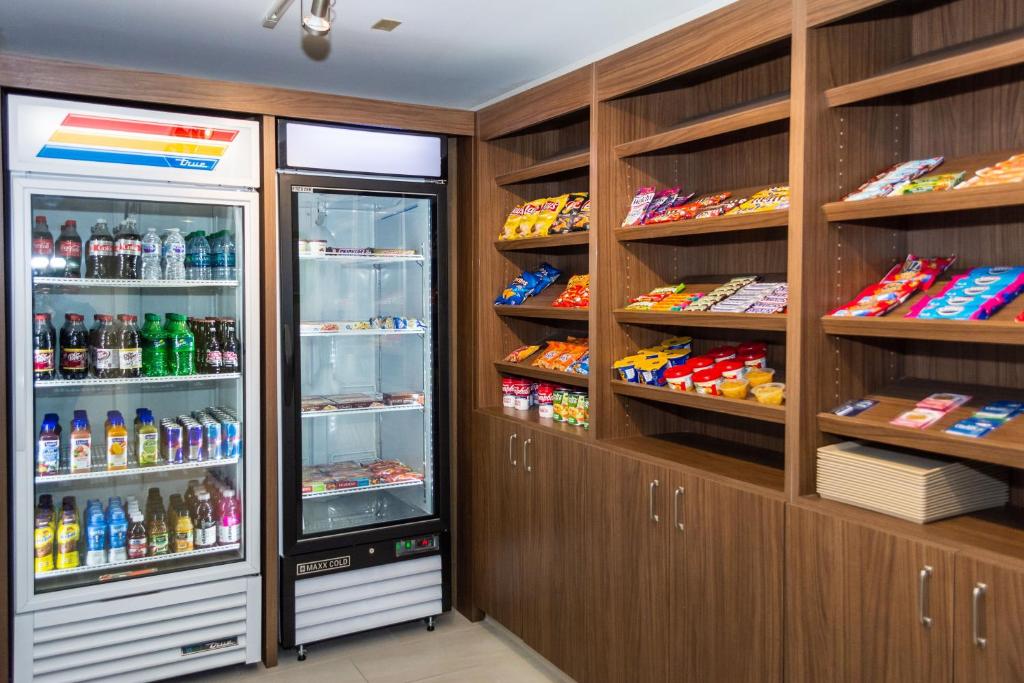 フロント・ロビー