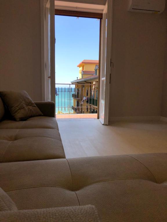 Seaview apartment, Castellammare di Stabia