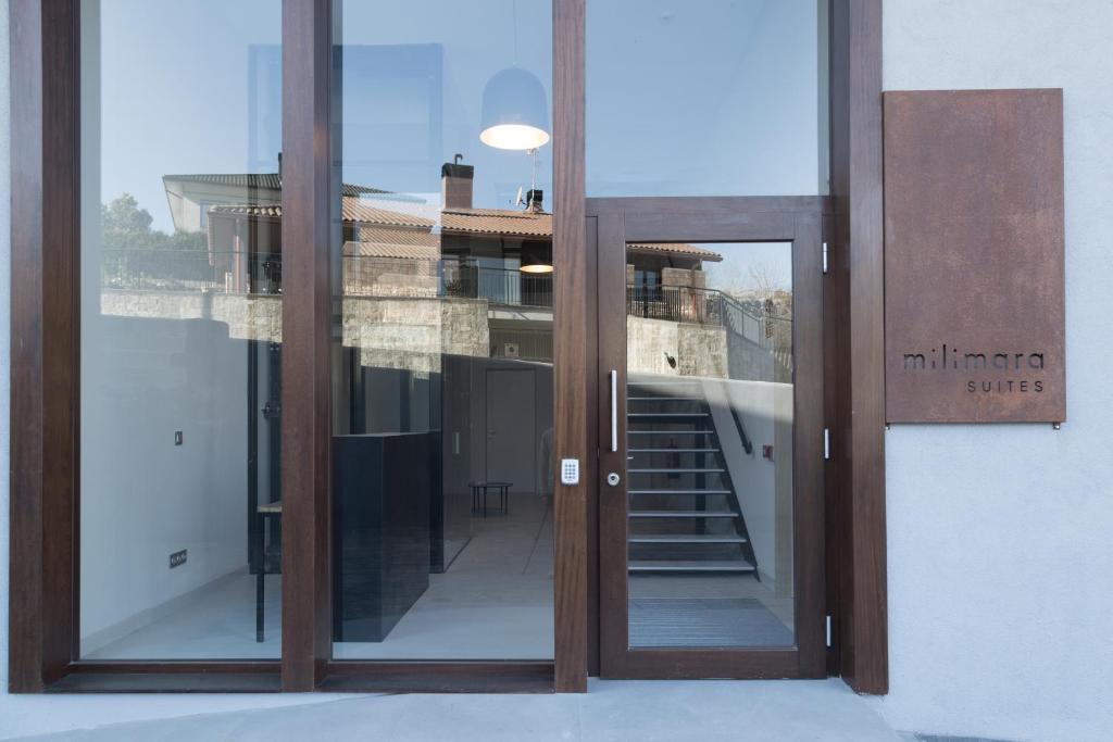 Milimara Suites photo