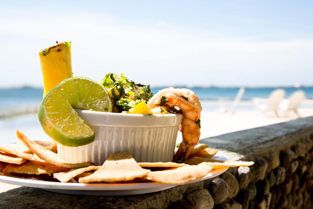 Best Price on Sea Eye Hotel Sunset Building in Utila + Reviews!