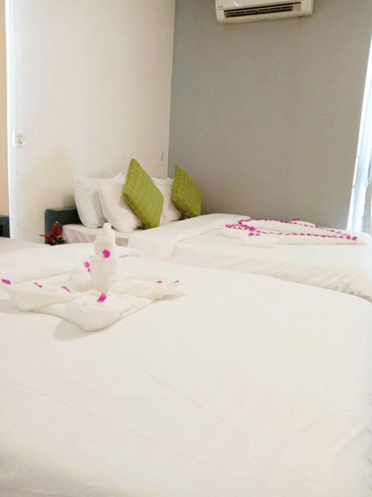 Redhouse Boutique, Sihanoukville