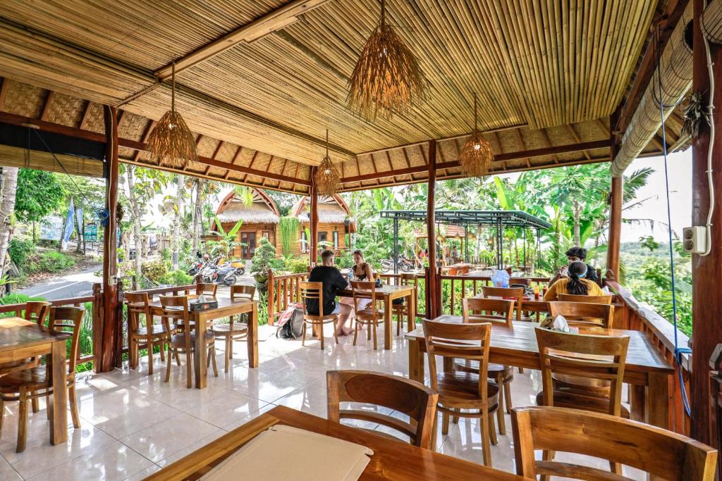 Indah Guest House Nusa Penida