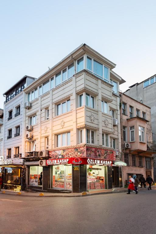 Istanbul House photo