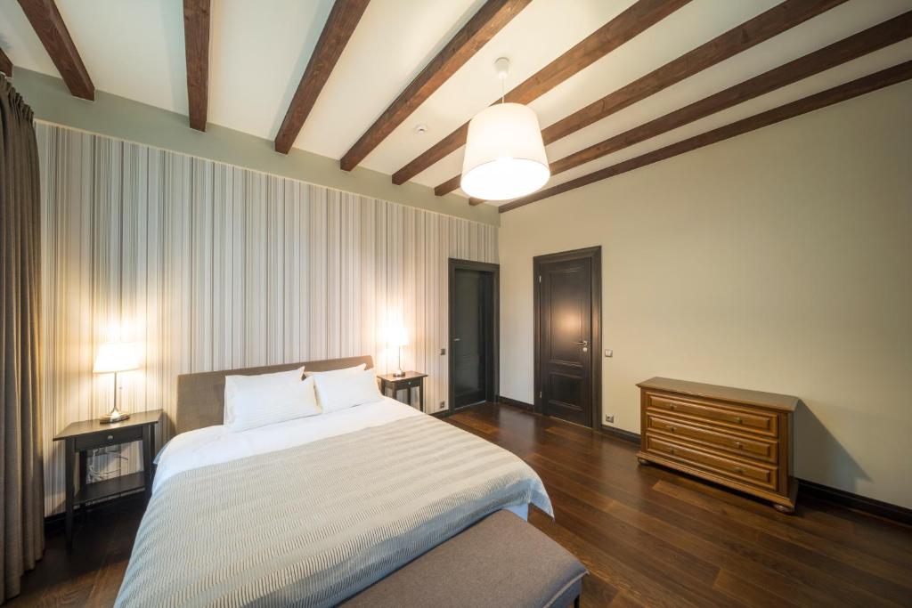 Villa Buta photo