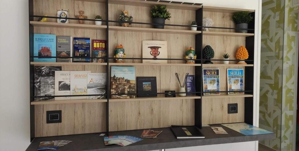 Shared lounge/TV area