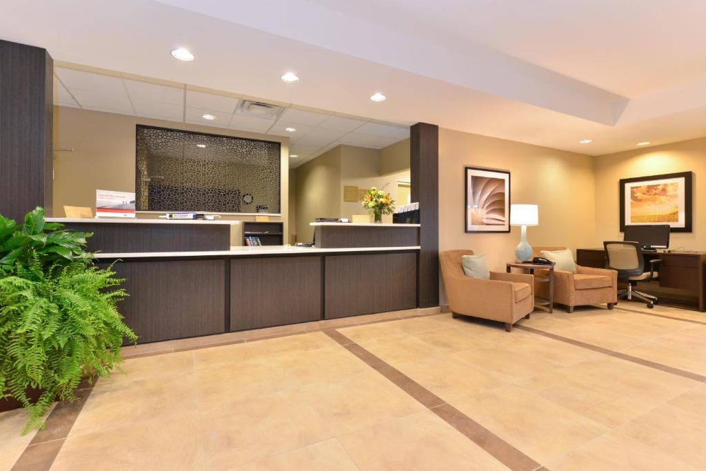 Candlewood Suites Sayre photo