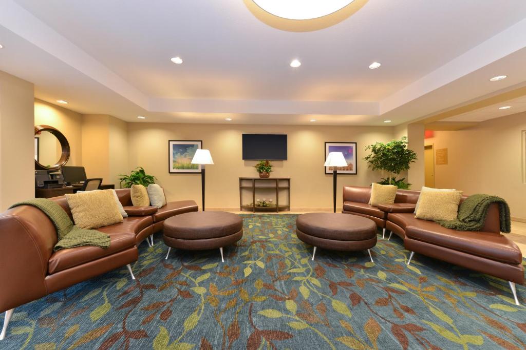 Candlewood Suites Sayre photo