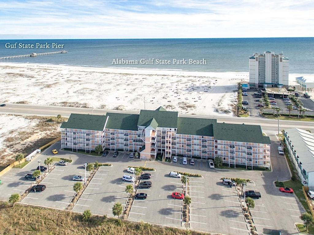 Popular attractions Area Nearby Property