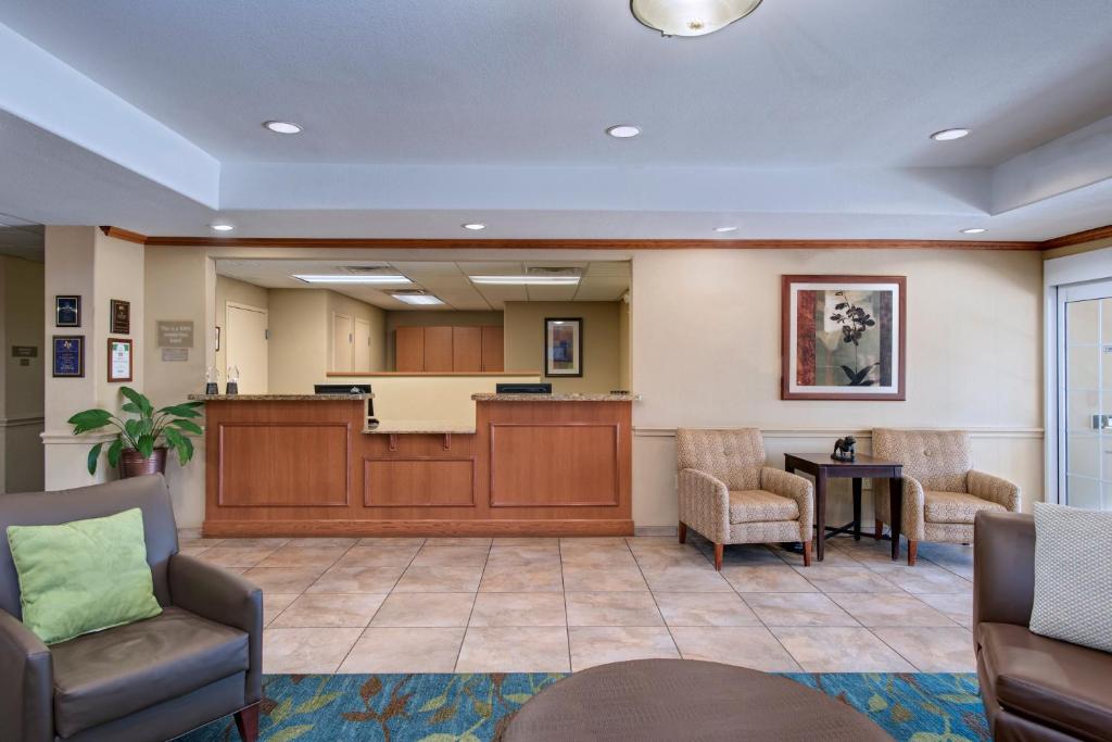 Candlewood Suites Austin North-Cedar Park photo