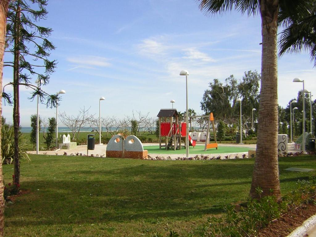 Bonito apartamento en Marina D'or [1ra línea de playa] - 1