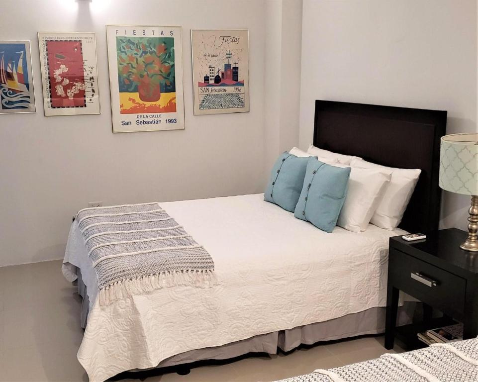KASA The Lofts of Old San Juan 202 HUGE 2 Bed 2 bath for 6 Interior Terrace photo