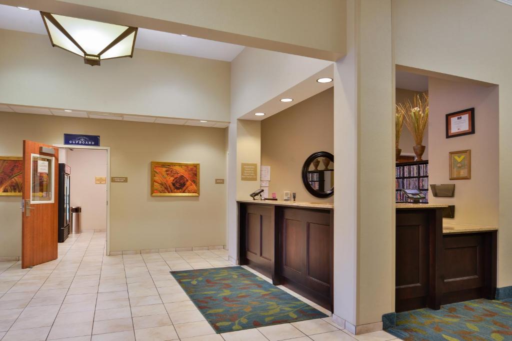 Candlewood Suites Terre Haute photo