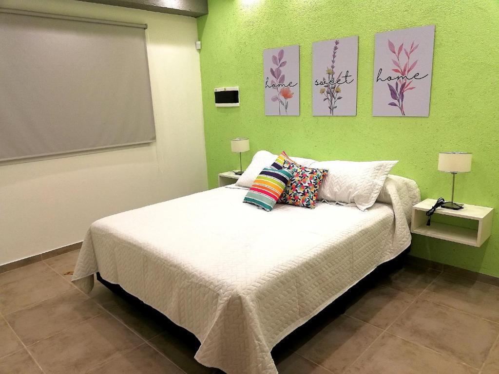 Altos de Chacabuco Planta Baja Apartamento exclusivo premium con cochera gratis - 1