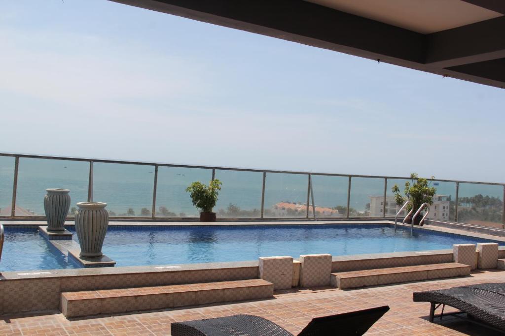 Swimming pool, Mui Ne Boutique Hotel in Phan Thiet