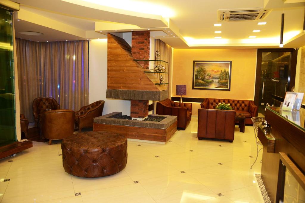 Shared lounge/TV area, Guias Hotel & Spa in Byblos (Jbeil)