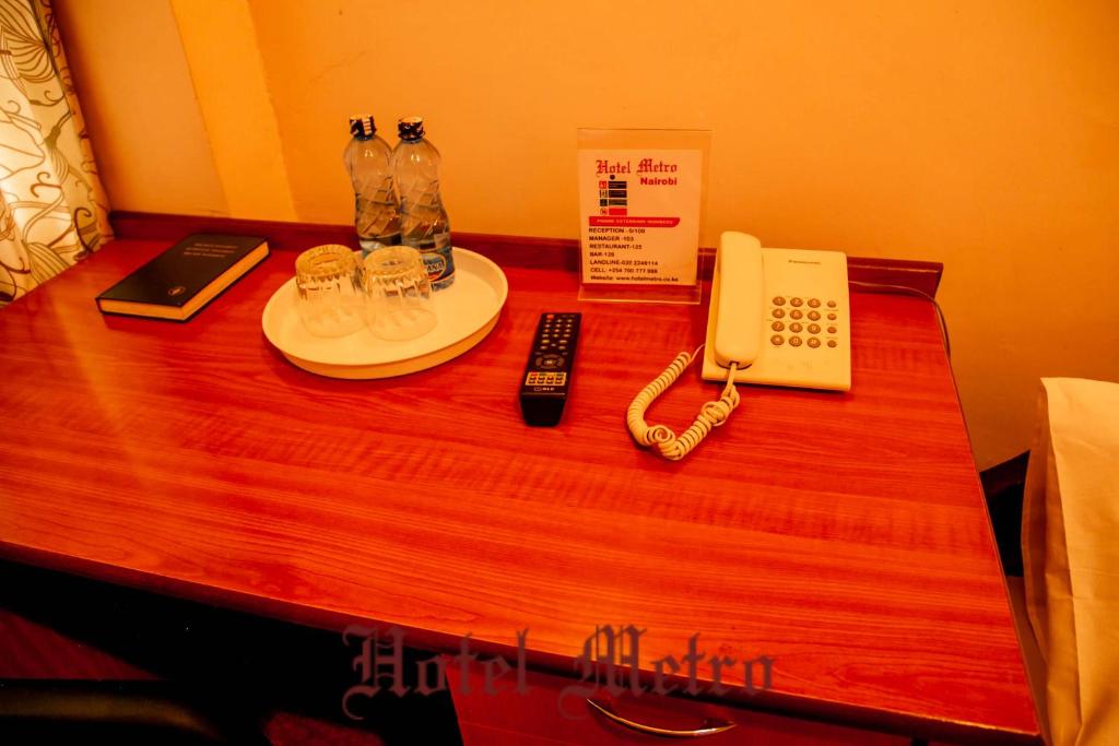 Hotel Metro photo