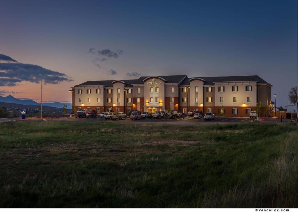 Candlewood Suites Winnemucca photo