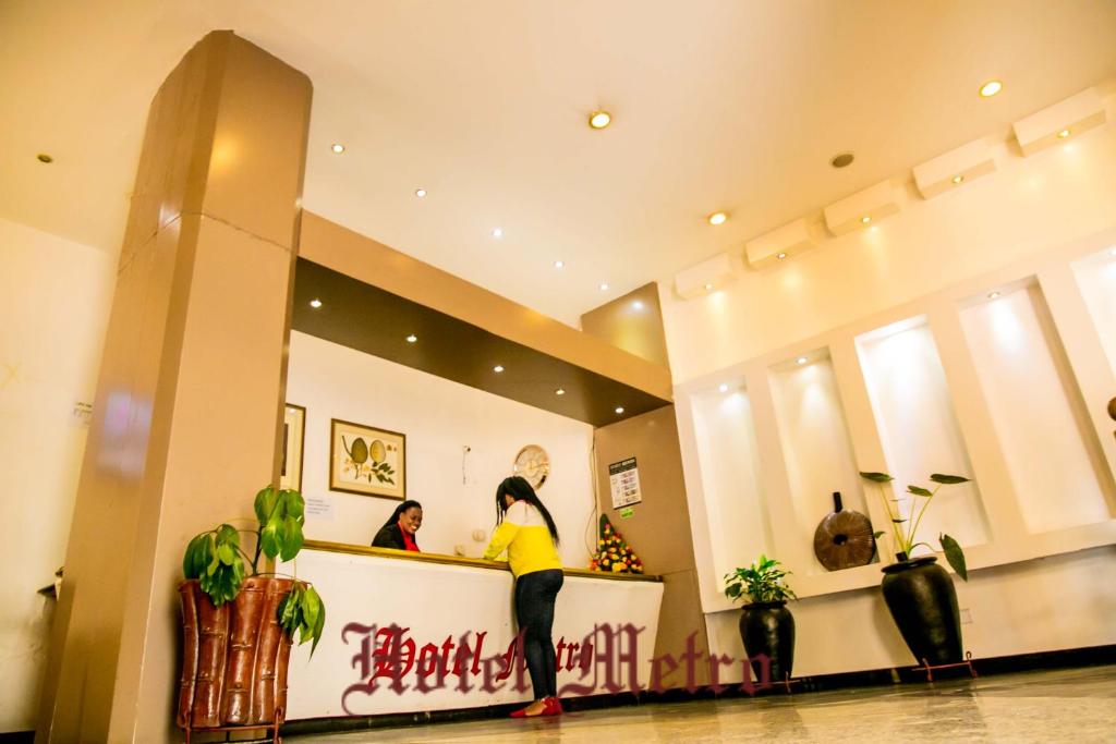 Hotel Metro photo