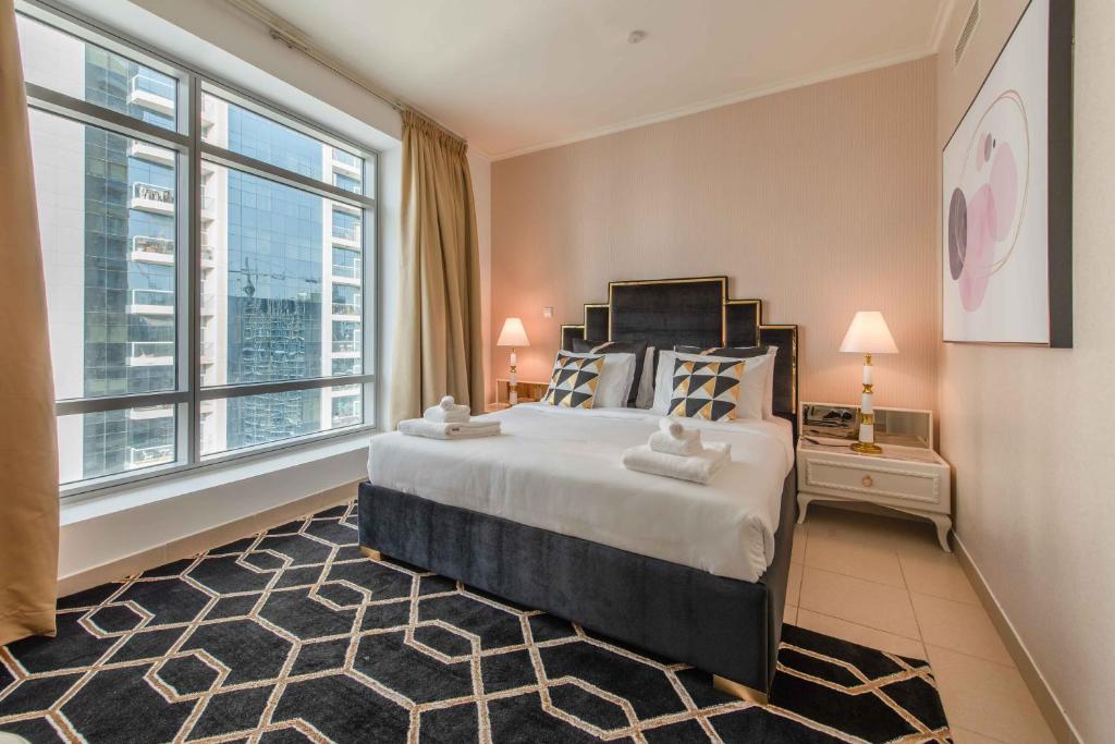 BellaVista Burj Views Tower Opposite Dubai Mall — Hotel in Dubai