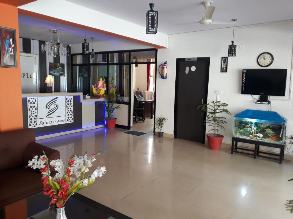 SAFINA The Raikwal's Hotel — Hotel in Nainital